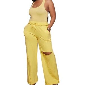 Zenana French Terry Set. Joggers and bodysuit. Yellow. NWT